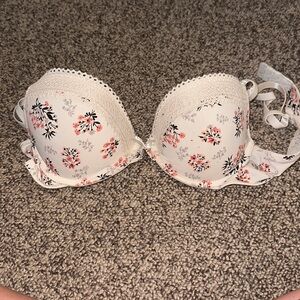 women’s bra